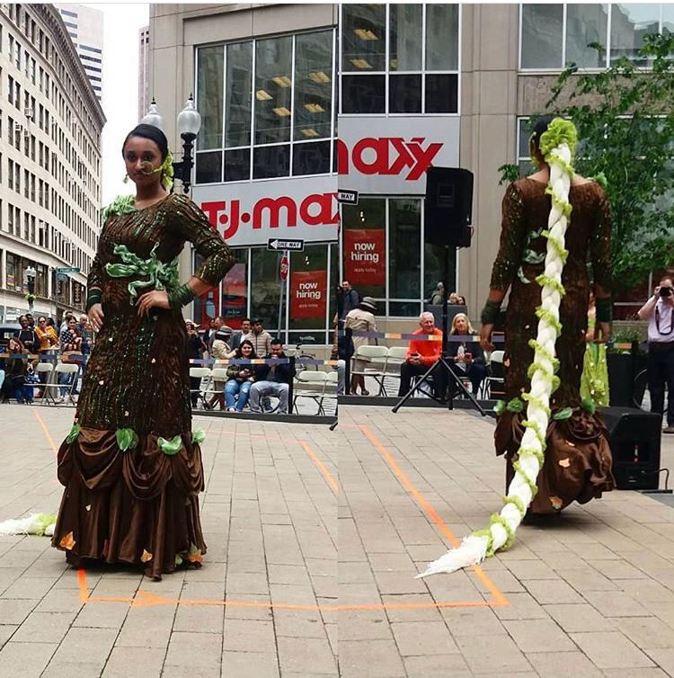 Raj Collections And Boutique Designs Model Image 43