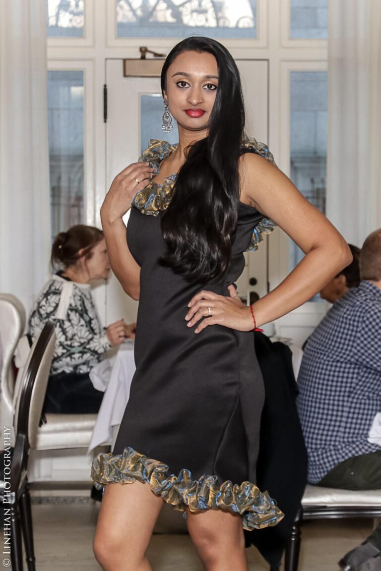 Raj Collections And Boutique Designs Model Image 81